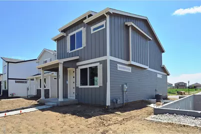 537 S 10th St, Berthoud, CO 80513 - Photo 3