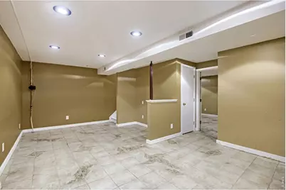 1021 Townley Cir, Longmont, CO 80501 - Photo 15