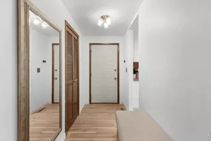 1692 Geneva Cir, Longmont, CO 80503 - Photo 3