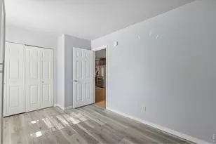 225 E 8th Ave, Longmont, CO 80504 - Photo 21