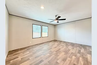 214 Oak St, Log Lane Village, CO 80705 - Photo 13