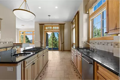 6127 Maroon Peak Pl, Castle Rock, CO 80108 - Photo 17