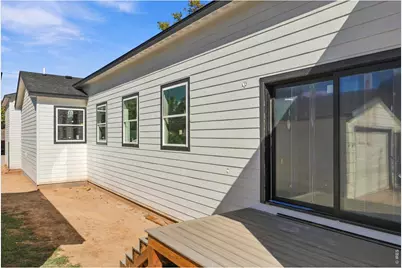 318 Chestnut St, Windsor, CO 80550 - Photo 3