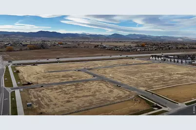 1767 Glacier Ave, Berthoud, CO 80513 - Photo 3