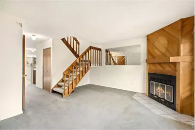 18233 E Arizona Ave #C, Aurora, CO 80017 - Photo 3