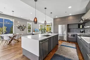 1050 Neon Forest Cir, Longmont, CO 80504 - Photo 3