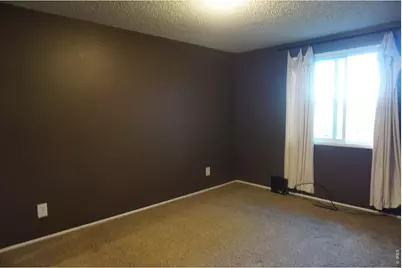 422 Glenda Dr, Loveland, CO 80537 - Photo 9