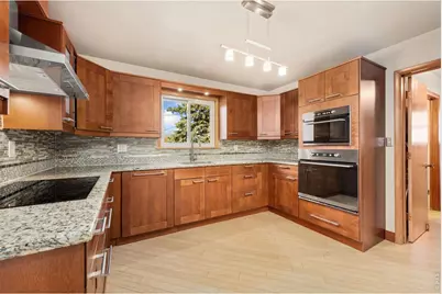 1207 Loch Mount Dr, Loveland, CO 80537 - Photo 17