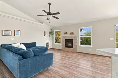 4562 Cole Dr, Loveland, CO 80538 - Photo 29