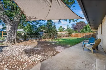 1815 Collyer St, Longmont, CO 80501 - Photo 23