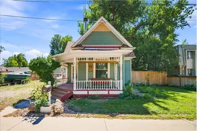 345 Mountain View Ave, Longmont, CO 80501 - Photo 1