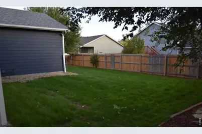 502 E 19th St, Greeley, CO 80631 - Photo 23