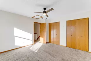 242 E 42nd St, Loveland, CO 80538 - Photo 27