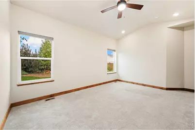 306 Dorothy Dr, Berthoud, CO 80513 - Photo 17