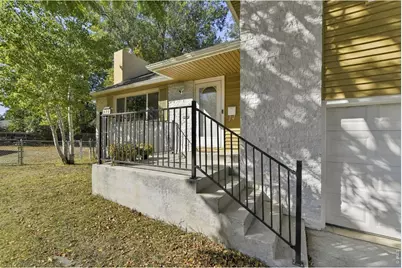 608 Dartmouth Cir, Fort Collins, CO 80525 - Photo 3
