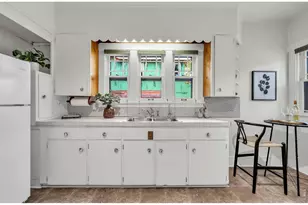 685 S Emerson St, Denver, CO 80209 - Photo 11