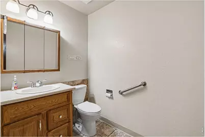 2550 Abarr Dr, Loveland, CO 80538 - Photo 25