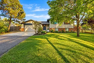 4608 Sunshine Ct, Loveland, CO 80537 - Photo 1