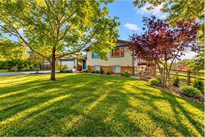 4608 Sunshine Ct, Loveland, CO 80537 - Photo 9