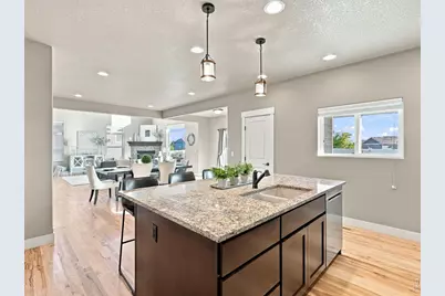608 Vermilion Peak Dr, Windsor, CO 80550 - Photo 11