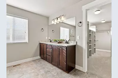 608 Vermilion Peak Dr, Windsor, CO 80550 - Photo 23