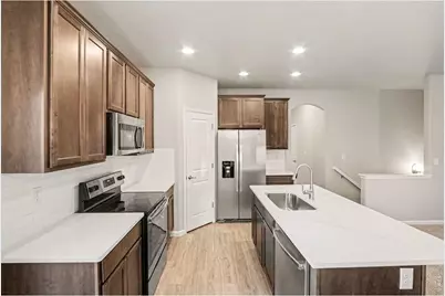 718 S Depot Dr, Milliken, CO 80543 - Photo 9