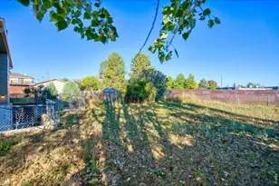 1324 Holly Ave, Longmont, CO 80501 - Photo 33