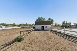 10394 Macedonia St, Longmont, CO 80503 - Photo 35