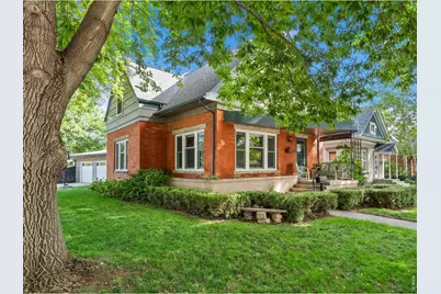828 W Olive St, Fort Collins, CO 80521 - Photo 1