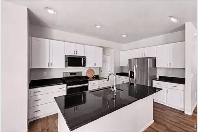 534 98th Ave, Greeley, CO 80634 - Photo 3