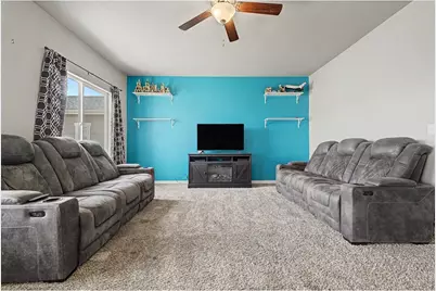 4689 Waltham Dr, Windsor, CO 80550 - Photo 7