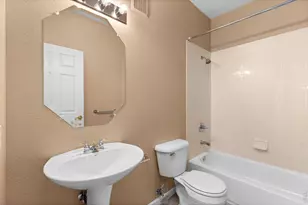 1703 Whitehall Dr, Longmont, CO 80504 - Photo 23