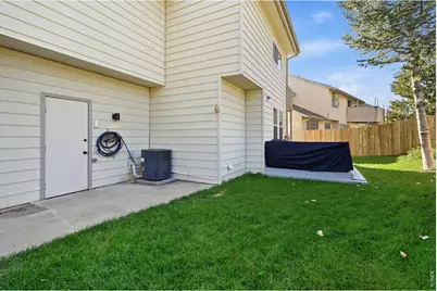 2833 W 22nd St, Loveland, CO 80538 - Photo 17