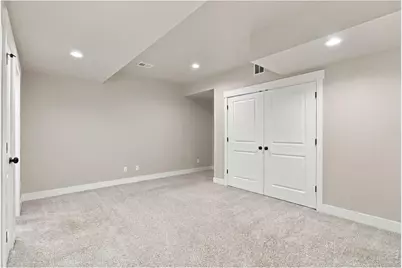 1756 W 50th St, Loveland, CO 80538 - Photo 25