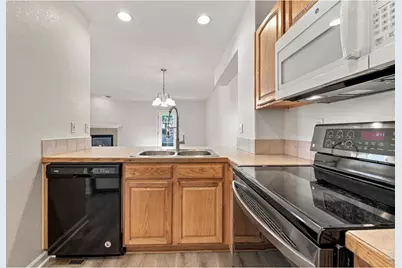 613 S Roosevelt Ave, Lafayette, CO 80026 - Photo 7