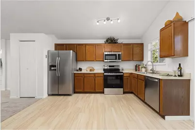 1840 Juniper St, Longmont, CO 80501 - Photo 9