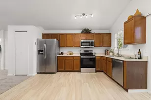 1840 Juniper St, Longmont, CO 80501 - Photo 9