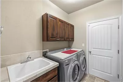 5854 Woodcliffe Dr, Windsor, CO 80550 - Photo 17