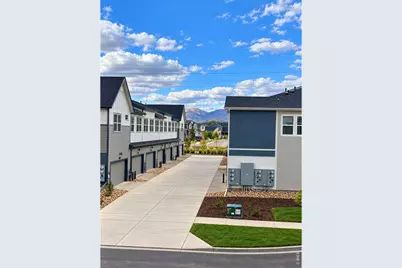 2844 Bear Springs Cir, Longmont, CO 80503 - Photo 17