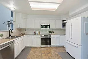 548 E 16th Ave, Longmont, CO 80504 - Photo 9