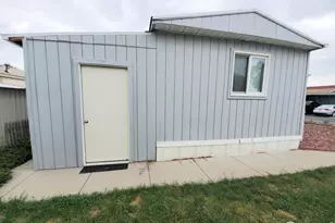 221 W 57th St, Loveland, CO 80538 - Photo 27