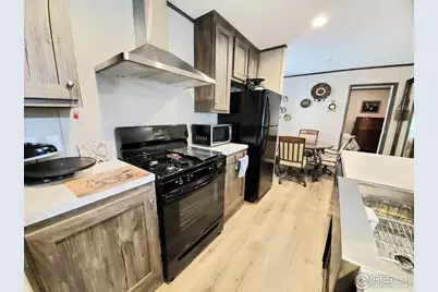 1428 Sunset Pl, Loveland, CO 80537 - Photo 9