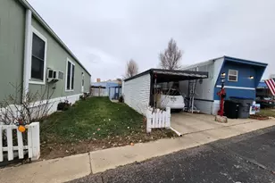 729 17th Ave, Longmont, CO 80501 - Photo 1