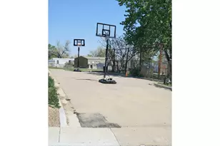 420 E 57th St, Loveland, CO 80538 - Photo 9