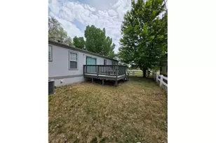 3420 Black Hills, Longmont, CO 80504 - Photo 9