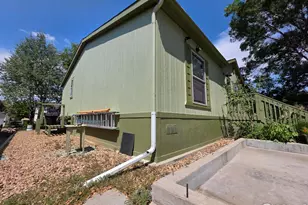 11481 Hot Springs, Longmont, CO 80504 - Photo 7