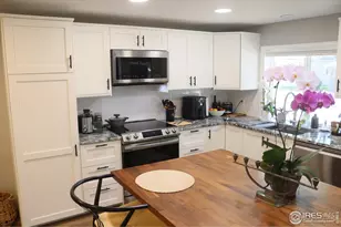 2211 W Mulberry St, Fort Collins, CO 80521 - Photo 9