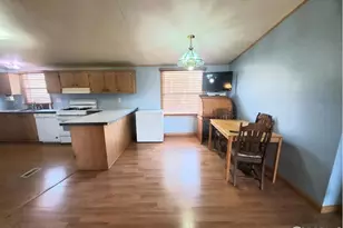 221 W 57th St, Loveland, CO 80538 - Photo 7