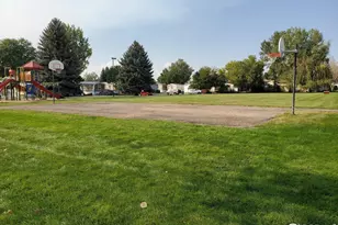 221 W 57th St, Loveland, CO 80538 - Photo 33