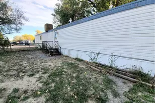 420 E 57th St, Loveland, CO 80538 - Photo 33